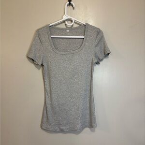 Amazon Gray Women's Top